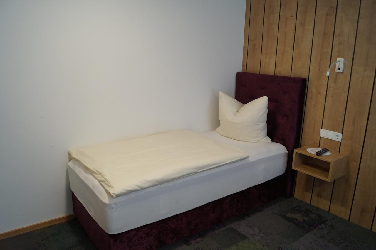 Aparthotel Garni Schranz ヴァルト・イム・ピンツガウ エクステリア 写真