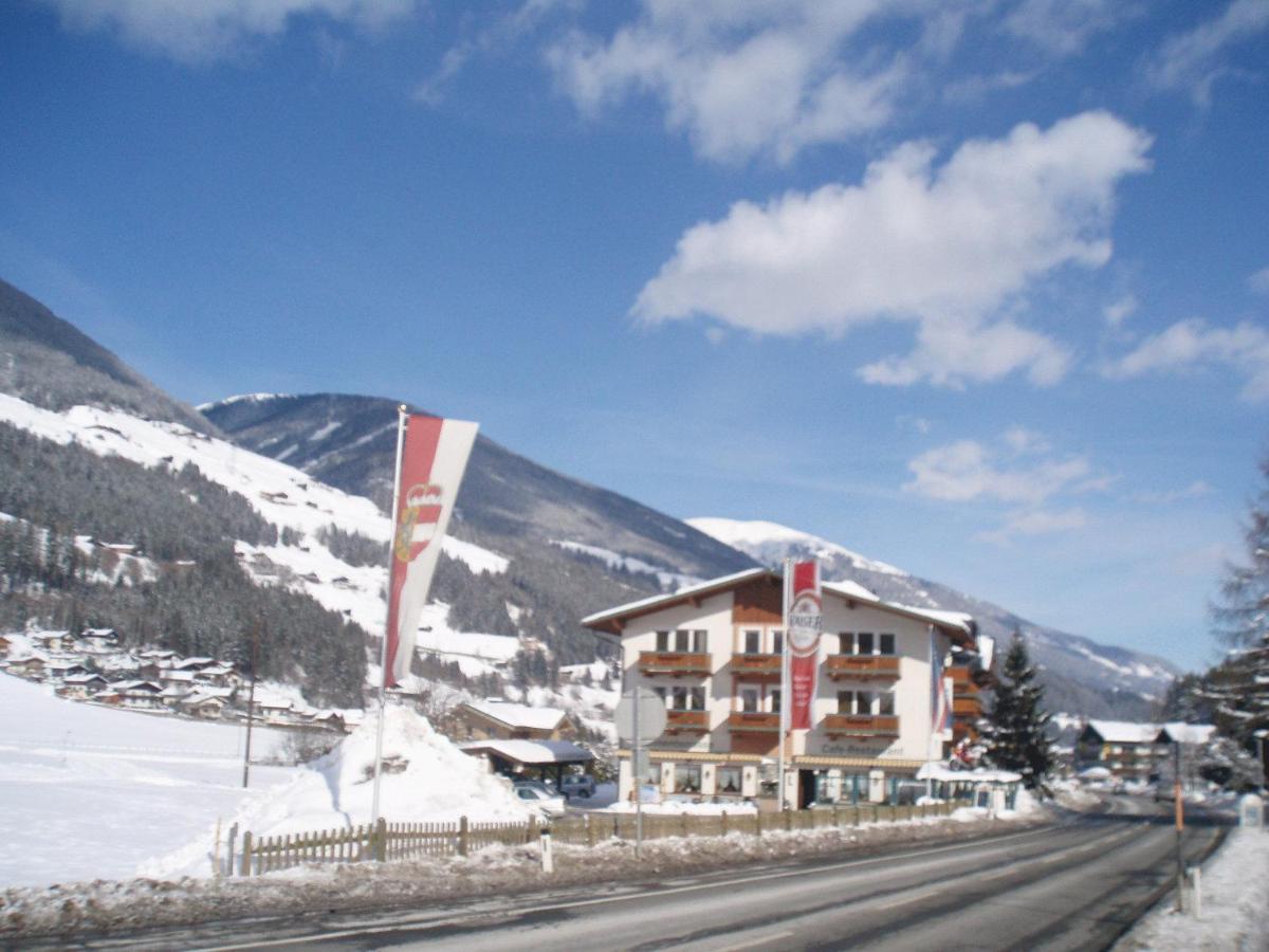 Aparthotel Garni Schranz ヴァルト・イム・ピンツガウ エクステリア 写真